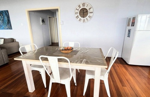 Minnie Water Apartment | 'Seascape Upstairs, TOP NOTCH