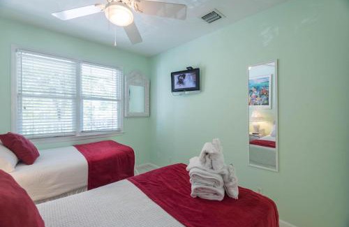 Truman Annex Apartment | Seashore at the Shipyard