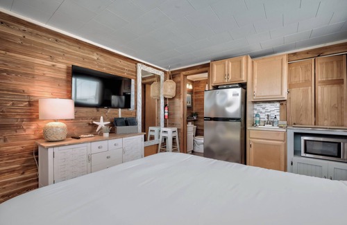 Fire Island Hotel | Seashore Condo Hotel #24, Cozy Fire Island Escape, Near Ferry - With Bay Views and Steps from the Beach.