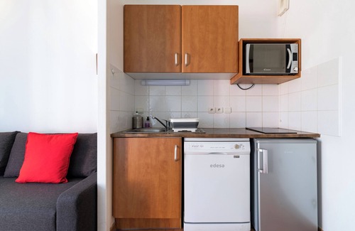 Saint-Jean-de-Luz Apartment | Seaside apartment, park, heated swimming pool, tennis court