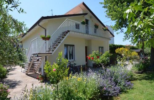 Gatteo a Mare Apartment | Seaside Apartment Stay