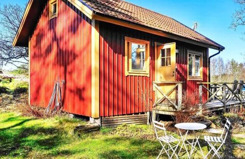 Ellos House | Seaside Charm in Flaton Retreat-By Traum