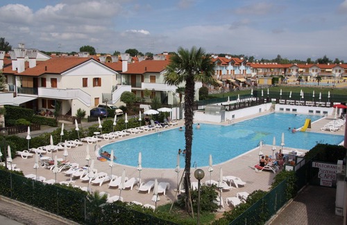Rosapineta Apartment | Seaside comfy flat on the shores of Rosolina