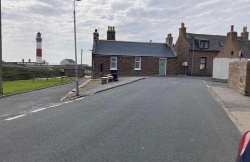Boddam House | Seaside Cottage Retreat in Peterhead