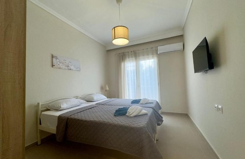 Kallikratia Apartment | Seaside Escape by Infinity