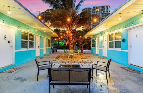 North Beach Apartment | Seaside Escape | Steps to Hollywood Beach