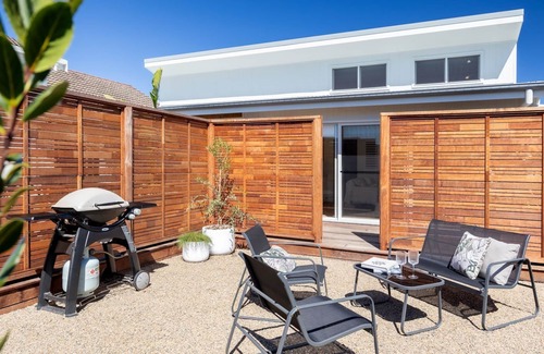 Dolphin Point House | Seaside Escape - The ultimate beachside retreat nestled on the shores of Dolphin Point Beach