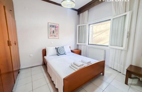 Kallikratia Apartment | SeaSide Family House - Private Parking #PROPERTLY
