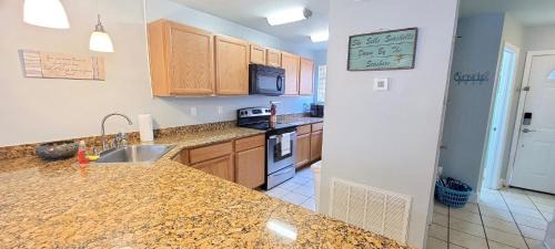 Biloxi Apartment | Seaside Gem