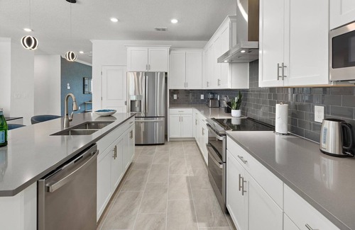 Melbourne Beach House | Seaside Haven | Beach Home w Princess BR, Pool, Theater, Arcade, Game Rm