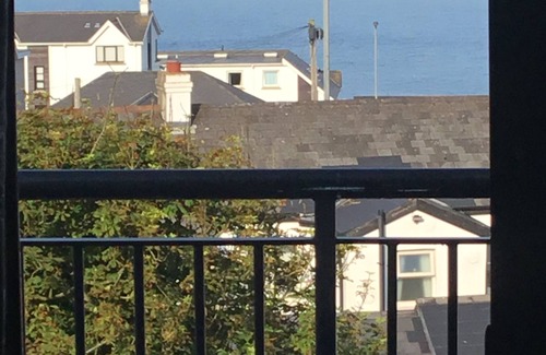 Portstewart House | Seaside Haven