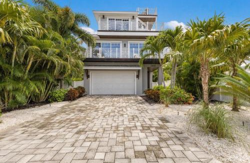 Ilexhurst House | Seaside Haven home