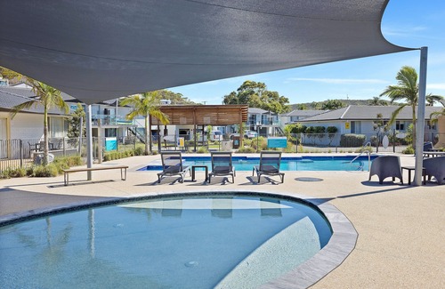Fingal Bay Apartment | Seaside Holiday Resort Fingal Bay