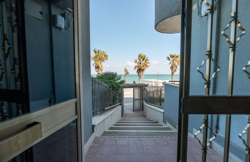 Trani Apartment | Seaside Living - Bright apartment in Trani