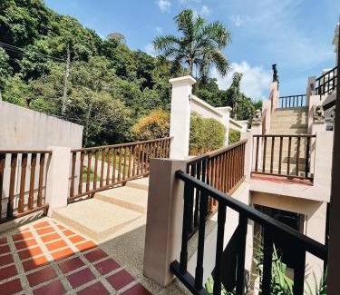 Bang Bao Bay Apartment | Seaside - Oceanview One Bedroom