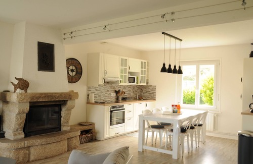 Plougasnou House | Seaside, Primel beach within walking distance - Comfortable 3* house with large garden