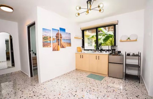 Cerro Gordo Hotel | Seaside Retreat: 2BR Getaway