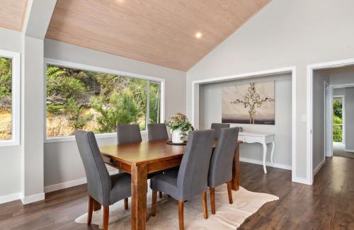 Kerikeri House | Seaside Serenity - Kerikeri Holiday Home