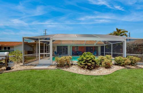 Punta Gorda House | Seaside Serenity