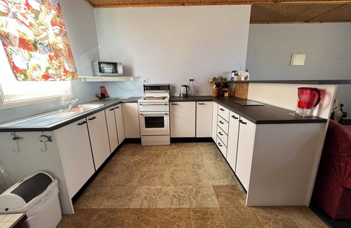 Moorowie House | Seaside shack on the empty beachfront remote, only 12 mins from Yorktown.