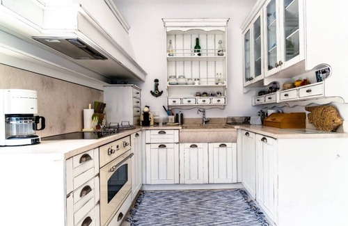 Steniai Villa | Seaside small villa near beach