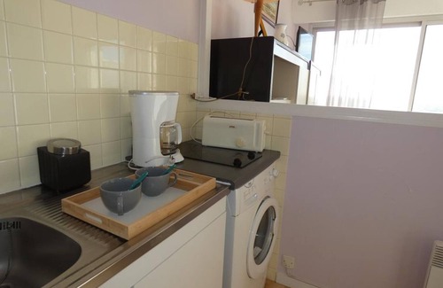 Notre-Dame-de-Monts Apartment | Seaside studio, balcony, pets welcome, parking - Notre-Dame-de-Monts