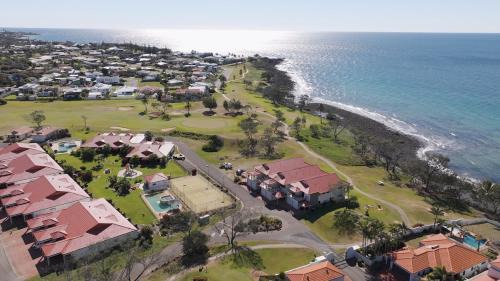 Coral Cove Apartment | Seaside Tee Time