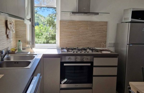 Ospedaletti Apartment | Seaside Terrace in Ospedaletti: Relaxation, Comfort, and Picture-Perfect Sunsets
