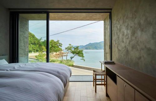 Enoura Villa | Seaside Villa SEEN Shallow Sea