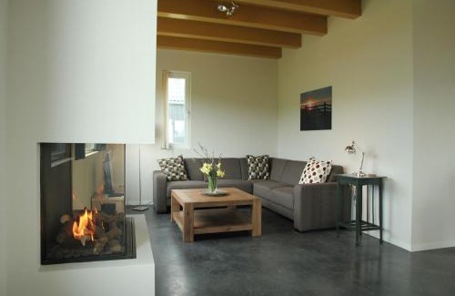 Franeker Villa | Seaside Villa with Garden