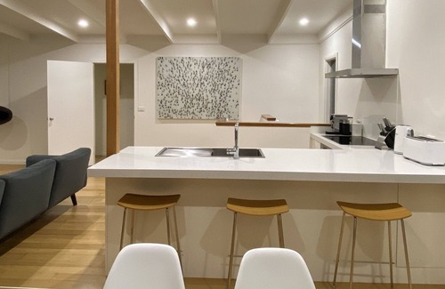 Walkerville North House | Seaspray - Beautifully appointed house, 100m to Walkerville North beach