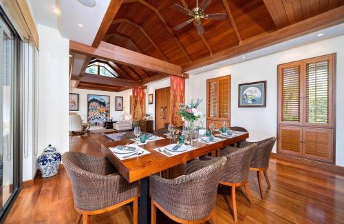 Kata Villa | Seaview 5BR Pool Villa Apsara, Free Breakfast and Full Service, 5 min walk to Kata Beach