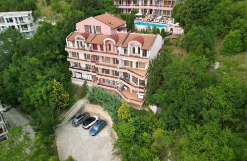 Kavarna Apartment | Seaview apartment complex Karia