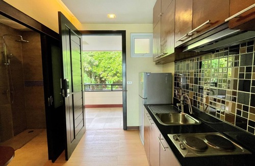 Karon Apartment | Seaview apartment Karon beach, rooftop pool SS410