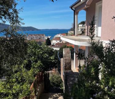 Zelenika Apartment | Seaview apartment - Zelenika