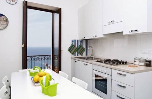 Agropoli Apartment | Seaview apartments Stella Maris Agropoli : Mare apartment.