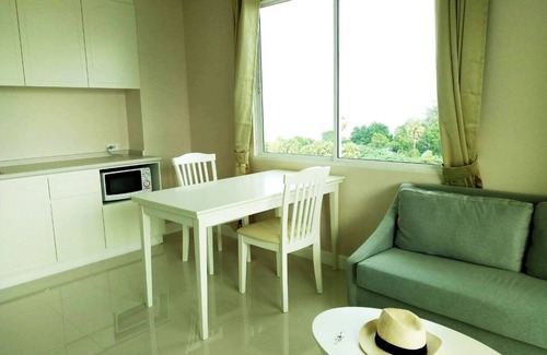 Cha-am Apartment | SEAView BEACH Front with Huge Sport Club