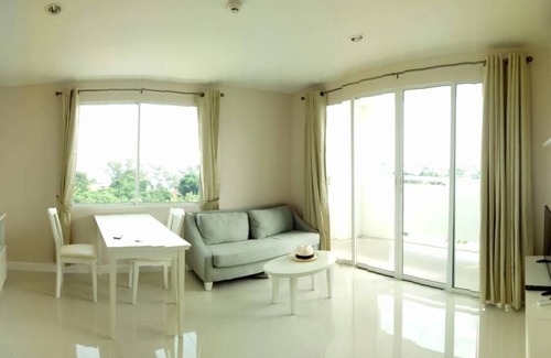 Cha-am Apartment | SEAView BEACH Front with Huge Sport Club