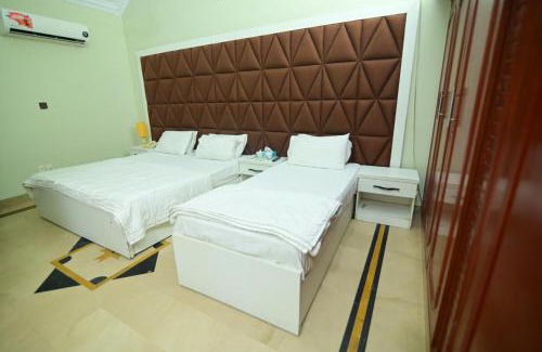 Clifton Hotel | SEAVIEW COTTAGE