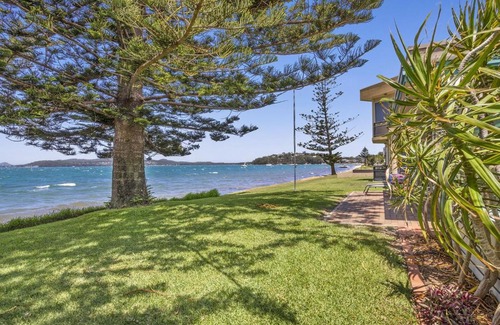 Salamander Bay House | Seaview Cresent, 4