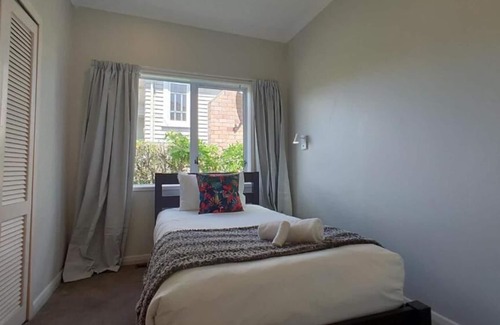 Mission Bay House | Seaview Garden House Close to Beach