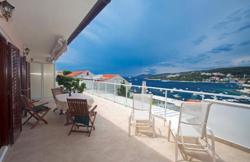 Krizni rat House | SeaView Guesthouse - ZF Hvar
