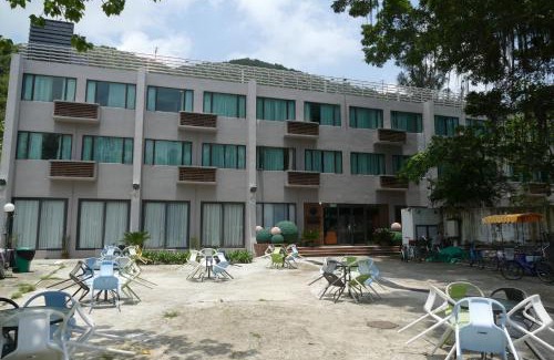 Islands District House | Seaview Holiday Resort