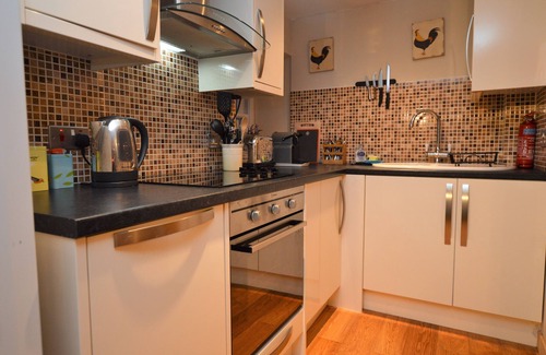 Inveraray Cottage | Seaview location in Inverarary, historic cottage within walking distance of town centre, sleeps 4