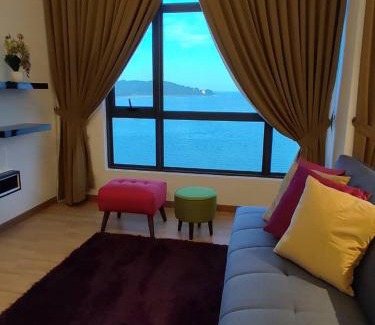 Kuantan Apartment | SEAVIEW Studio with KING BED at Imperium Residence, Kuantan