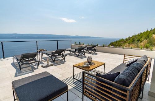 Ruskamen Villa | Seaview Villa Marila with a private pool with hydromassage, 3 en suite bedrooms, 1km from beach