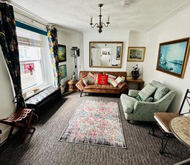 Looe House | Seaway Beach House Looe Beach