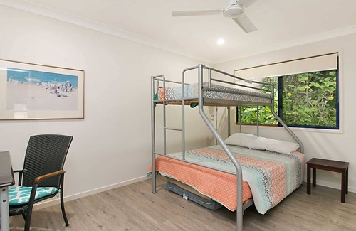 Currumbin House | Seawoods @ Currumbin - Currumbin Beachhouse