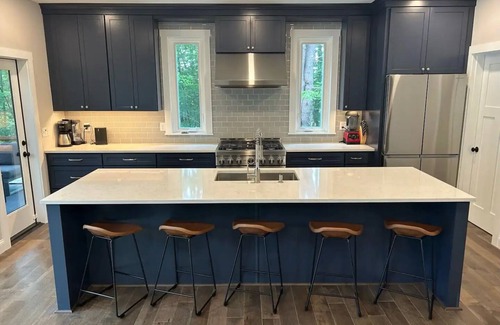 Standish House | Sebago Sanctuary Lakeside Haven - LAKEFRONT LIVING in style!