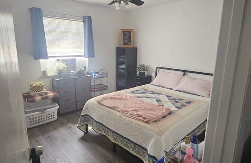 Roseland Hotel | Sebastian Gardens Inn & Suites